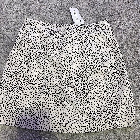 Dot Print Skirt - Picture 1 of 5
